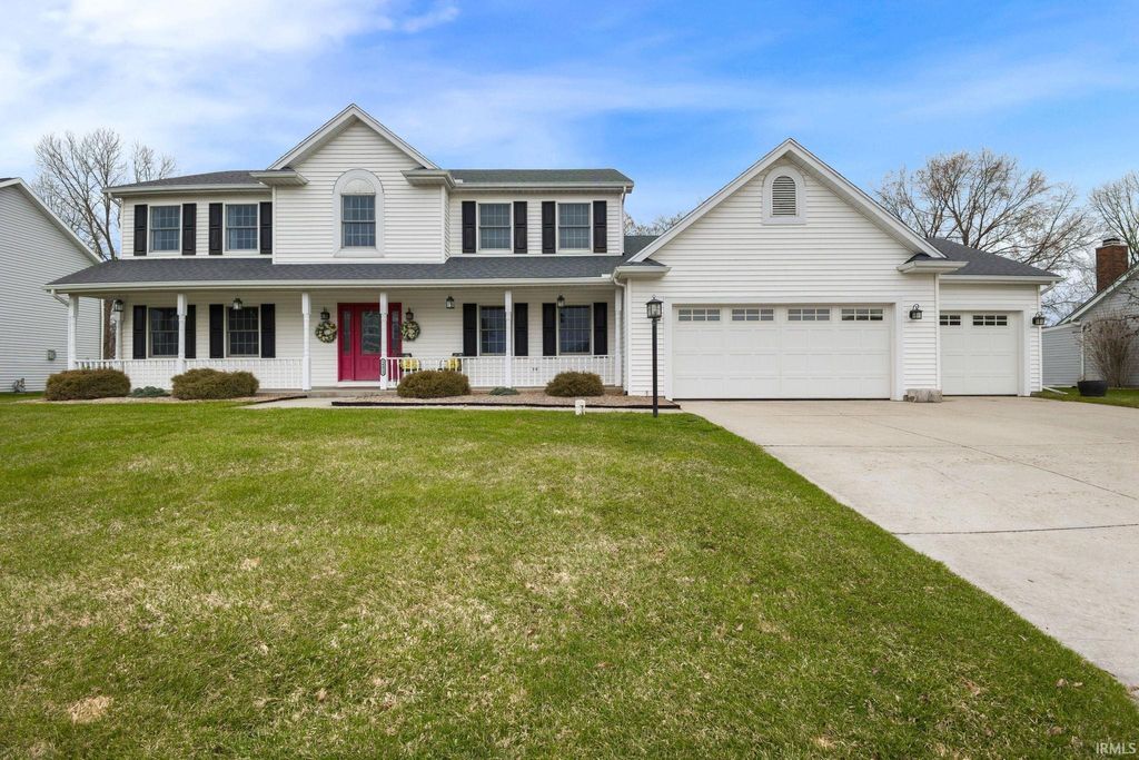 Photo of 14413 Worthington Drive, Granger, IN 46530 (MLS # 202609761)
