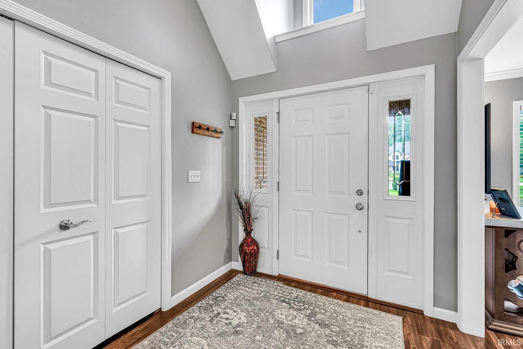 Photo of 57119 Bluff Crest Drive, Elkhart, IN 46516 (MLS # 202636072)