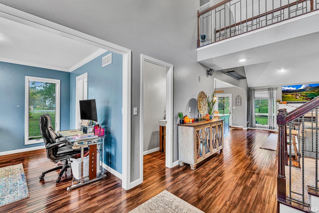 Photo of 57119 Bluff Crest Drive, Elkhart, IN 46516 (MLS # 202636072)