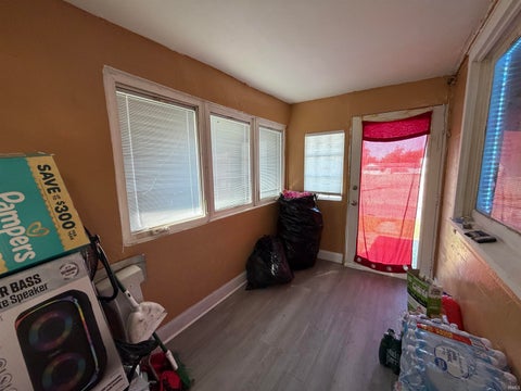 Tiny photo for 519 Manchester Avenue, Wabash, IN 46992 (MLS # 202643652)