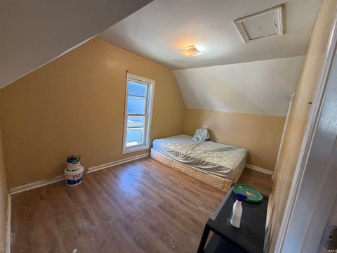 Tiny photo for 519 Manchester Avenue, Wabash, IN 46992 (MLS # 202643652)