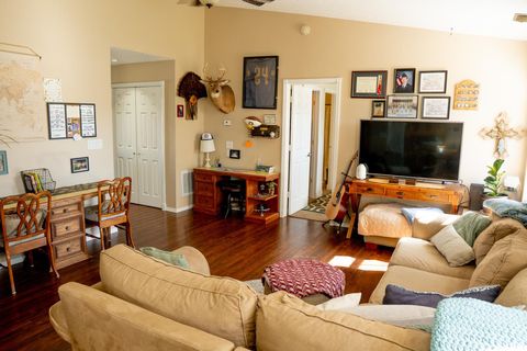 Tiny photo for 1913 Misty Autumn Ct, Kokomo, IN 46901 (MLS # 202542867)