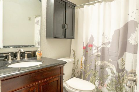 Tiny photo for 1913 Misty Autumn Ct, Kokomo, IN 46901 (MLS # 202542867)
