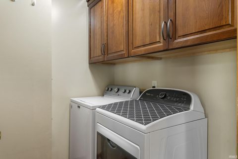 Tiny photo for 10460 Covey Court, Granger, IN 46530 (MLS # 202618465)