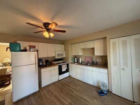 Tiny photo for 338 N Bill Street, Francesville, IN 47946 (MLS # 202549141)