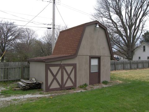 Tiny photo for 18661 East Street, Tippecanoe, IN 46570 (MLS # 202612349)