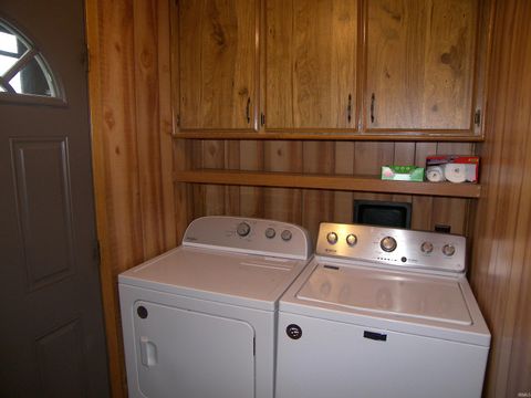 Tiny photo for 18661 East Street, Tippecanoe, IN 46570 (MLS # 202612349)