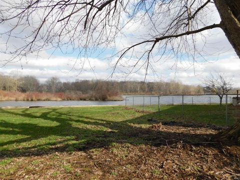 Tiny photo for 5799 N Lake Shore Dr. Dr, Macy, IN 46951 (MLS # 202611538)