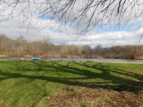 Tiny photo for 5799 N Lake Shore Dr. Dr, Macy, IN 46951 (MLS # 202611538)