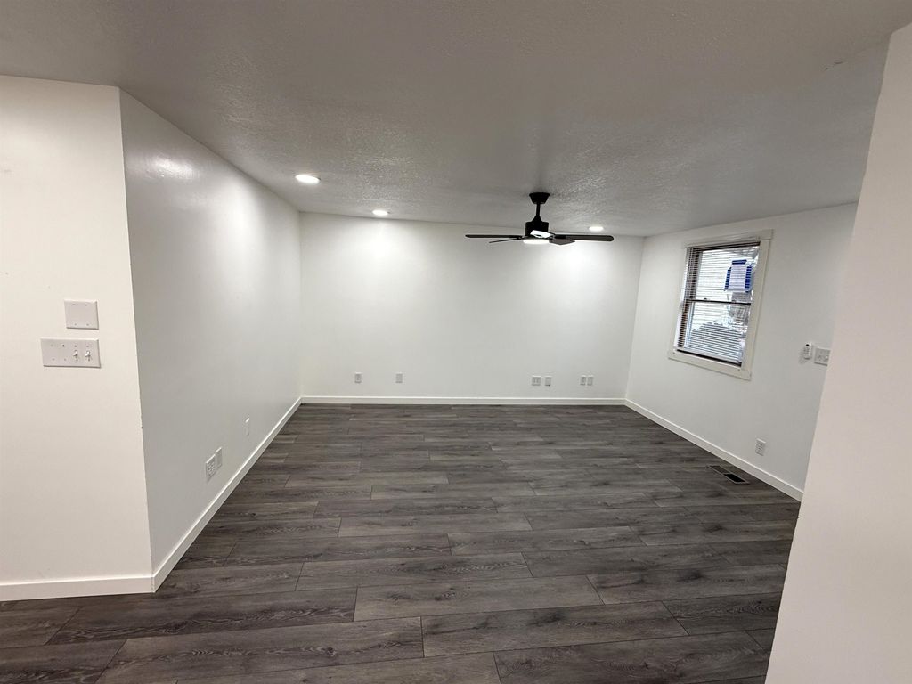 Photo of 5709 Remington Drive, Fort Wayne, IN 46809 (MLS # 202616906)
