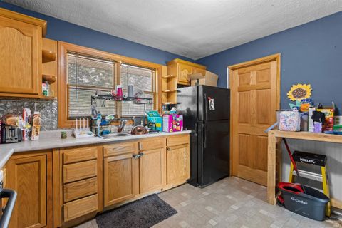 Tiny photo for 236 W 400 SOUTH, Kokomo, IN 46902 (MLS # 202530629)