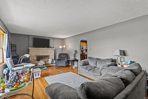 Tiny photo for 236 W 400 SOUTH, Kokomo, IN 46902 (MLS # 202530629)