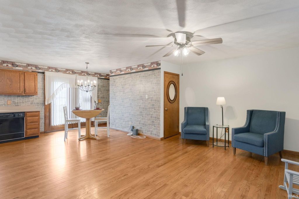 Photo of 452 Miami Drive, Nappanee, IN 46550 (MLS # 202607493)