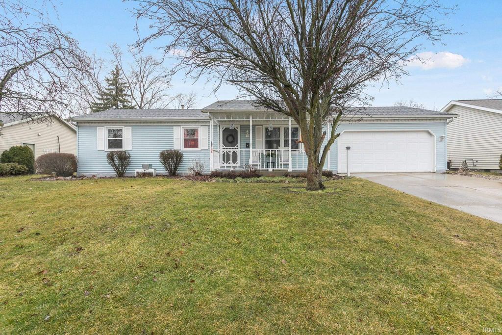 Photo of 452 Miami Drive, Nappanee, IN 46550 (MLS # 202607493)