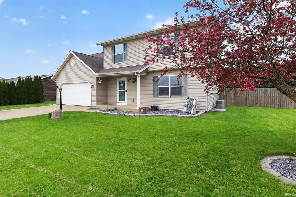 Photo of 17543 Bentwood Drive, Goshen, IN 46526 (MLS # 202614505)