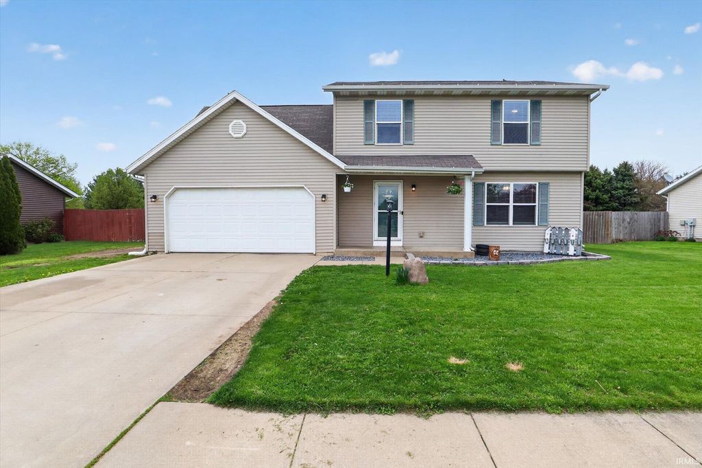 Photo of 17543 Bentwood Drive, Goshen, IN 46526 (MLS # 202614505)
