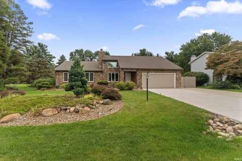 Tiny photo for 23666 Bel Ridge Drive, Elkhart, IN 46516 (MLS # 202637810)