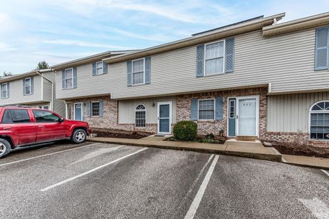 Tiny photo for 882 E Sherwood Hills Drive, Bloomington, IN 47401 (MLS # 202606848)