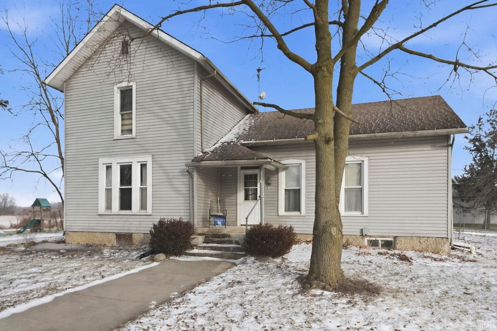 Photo of 3907 County Road 46A Road, Auburn, IN 46706 (MLS # 202549843)