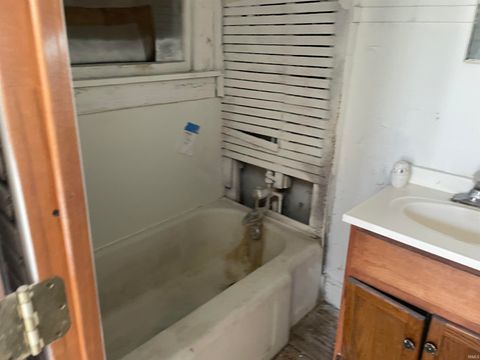 Tiny photo for 62 S Wayne Street, Peru, IN 46970 (MLS # 202621734)