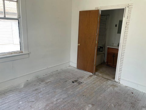 Tiny photo for 62 S Wayne Street, Peru, IN 46970 (MLS # 202621734)