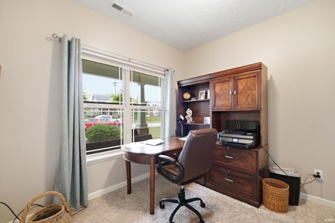 Tiny photo for 2470 Estancia Lane, Lafayette, IN 47909 (MLS # 202639229)