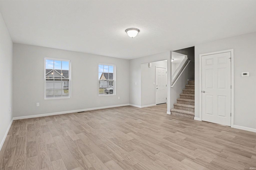 Photo of 5116 Bankside Court, Mishawaka, IN 46544 (MLS # 202549402)