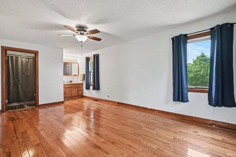 Tiny photo for 4061 E 350 S Road, Rochester, IN 46975 (MLS # 202627503)