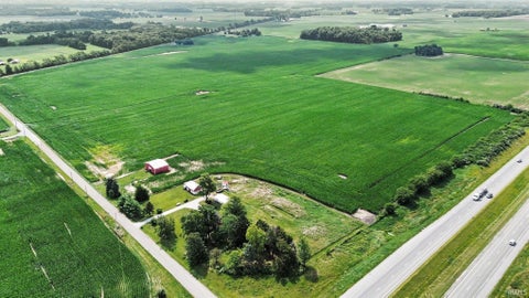 Tiny photo for 4061 E 350 S Road, Rochester, IN 46975 (MLS # 202627503)