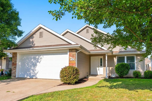 707 BURKE ST, COLUMBIA CITY, IN 46725 - Image 44b09d4c4a7ecdf4d0be6e2c24efd58c/893942391