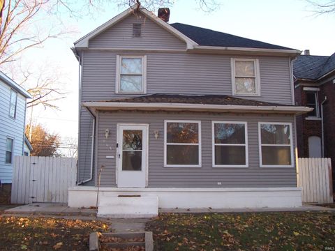 Photo of 207 E Miami Avenue, Logansport, IN 46947 (MLS # 202547109)