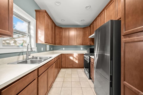 Tiny photo for 1008 California Avenue, South Bend, IN 46616 (MLS # 202643849)