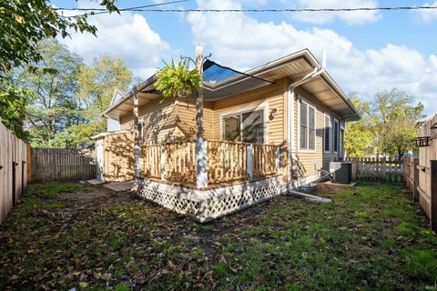Tiny photo for 1008 California Avenue, South Bend, IN 46616 (MLS # 202643849)