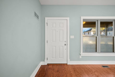 Tiny photo for 1008 California Avenue, South Bend, IN 46616 (MLS # 202643849)
