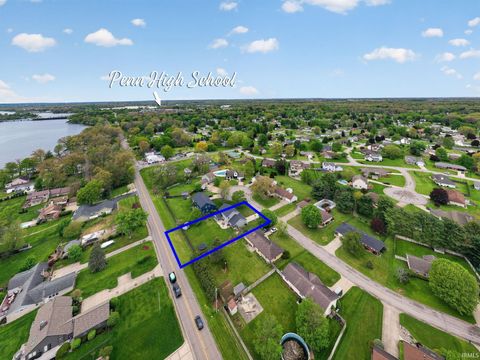 Tiny photo for 11656 Black Friars Lane, Mishawaka, IN 46545 (MLS # 202618121)