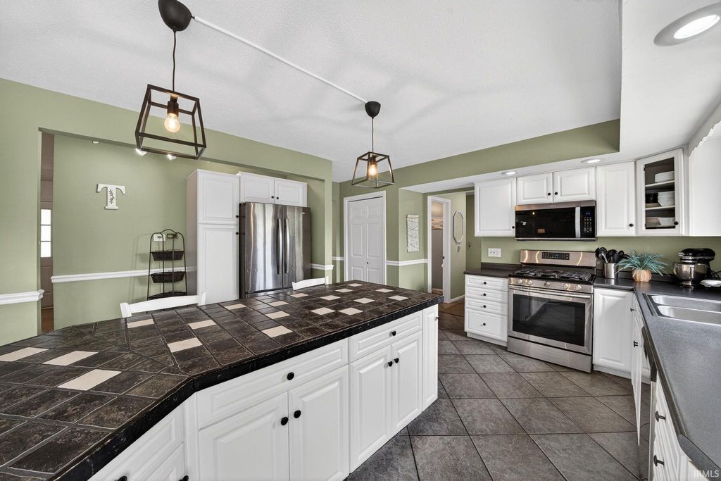Photo of 11656 Black Friars Lane, Mishawaka, IN 46545 (MLS # 202618121)