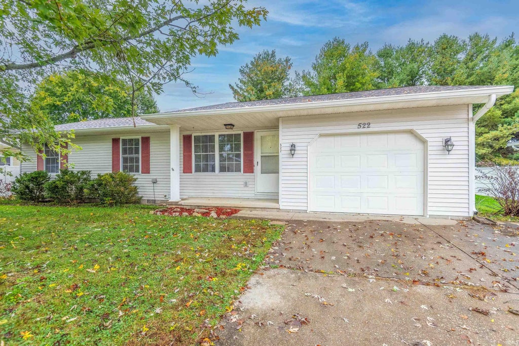Photo of 522 W Blackfoot Drive, Ellettsville, IN 47429 (MLS # 202644272)