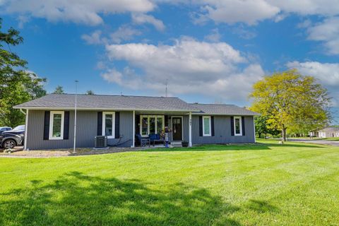 707 Bluffview Drive, Angola, IN 46703 - #: 202518916