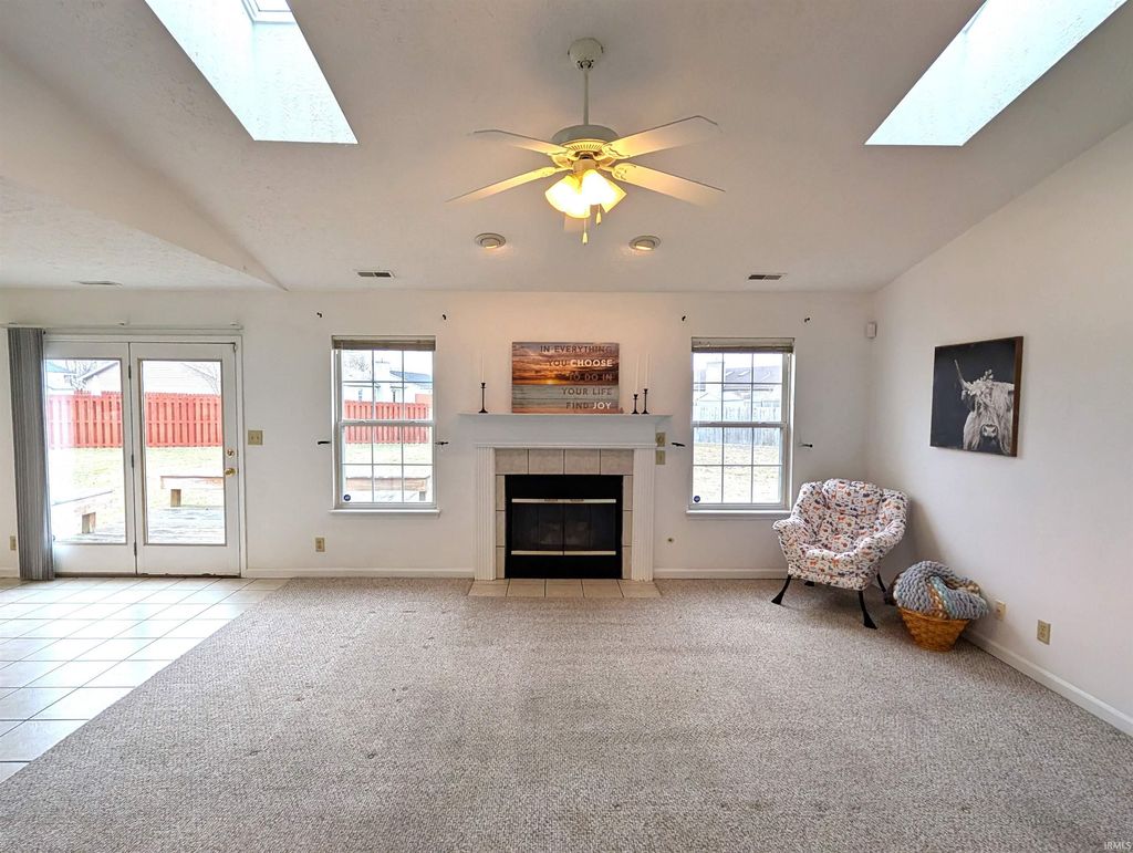 Photo of 1821 Starks Circle, Lafayette, IN 47909 (MLS # 202600035)