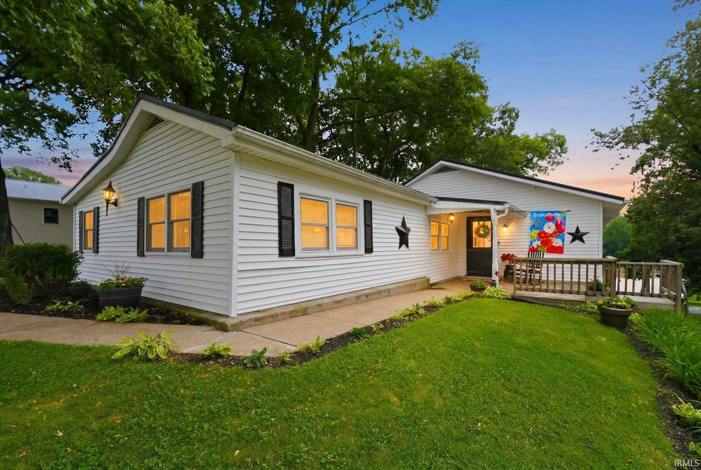 Photo of 12024 Peach Road, Plymouth, IN 46563 (MLS # 202622604)