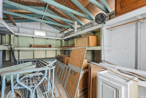 Tiny photo for 1917 Glenwood Avenue, Fort Wayne, IN 46805 (MLS # 202603861)