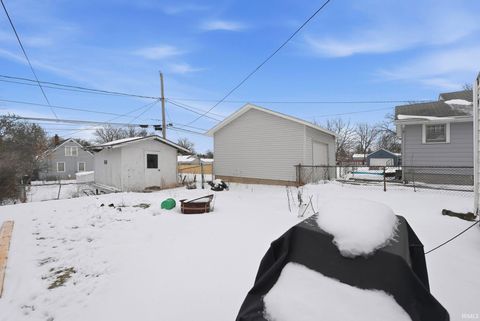 Tiny photo for 1917 Glenwood Avenue, Fort Wayne, IN 46805 (MLS # 202603861)