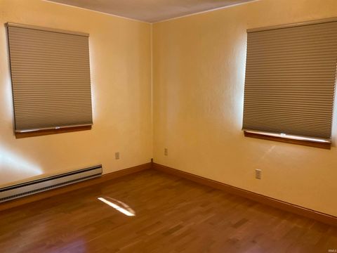 Tiny photo for 16907 Indianapolis Road, Yoder, IN 46798 (MLS # 202622427)