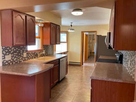 Tiny photo for 16907 Indianapolis Road, Yoder, IN 46798 (MLS # 202622427)