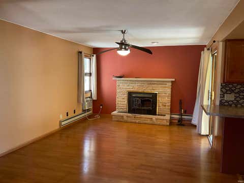 Tiny photo for 16907 Indianapolis Road, Yoder, IN 46798 (MLS # 202622427)