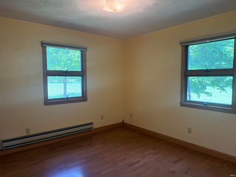 Tiny photo for 16907 Indianapolis Road, Yoder, IN 46798 (MLS # 202622427)