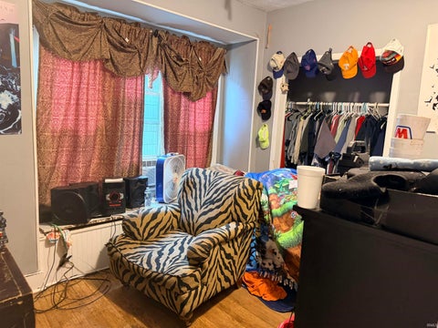 Tiny photo for 1602 W Adams Street, Muncie, IN 47303 (MLS # 202630591)