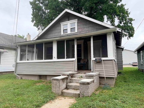 Photo of 1602 W Adams Street, Muncie, IN 47303 (MLS # 202630591)