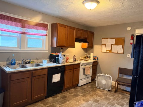 Tiny photo for 1602 W Adams Street, Muncie, IN 47303 (MLS # 202630591)