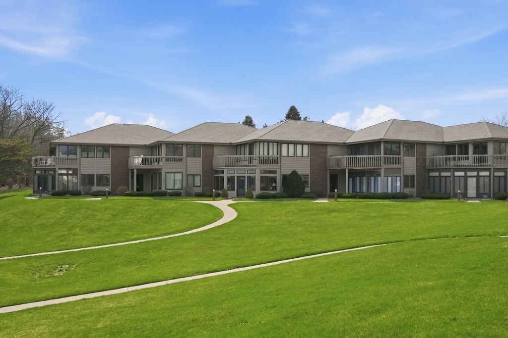 Photo of 4980 N 300 W #13, Fremont, IN 46737 (MLS # 202611271)